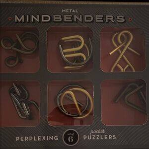 Metal Mindbenders Puzzle Set - Black and Gold Challenge